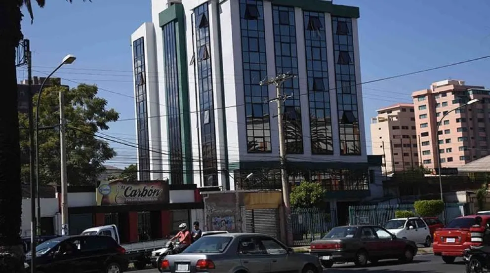 El actual edificio que tiene la FBF en Cochabamba será remodelado. Foto: Archivo Visión 360