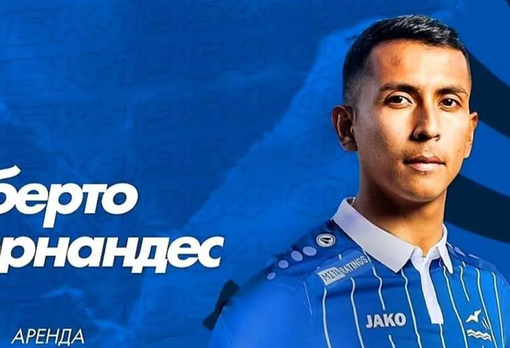 El día que le dieron la bienvenida en Rusia a Fernández, hoy está de retorno. Foto Baltika FC