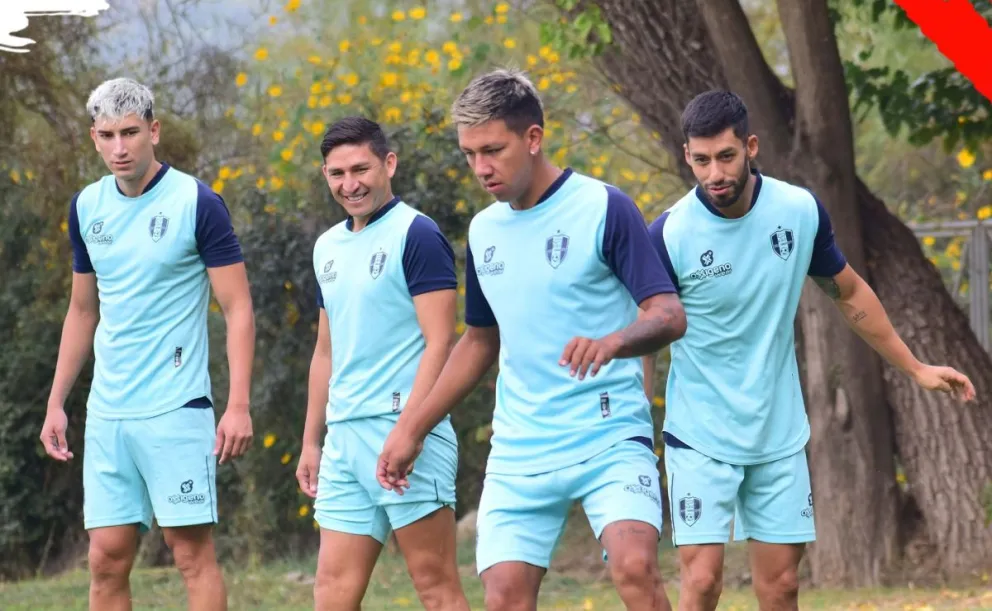 Jugadores de Real Tomayapo en uno de los últimos entrenamientos antes de enfrentar al Inter. Foto: Real Tomayapo