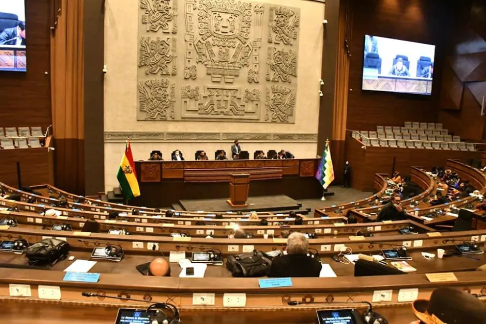 Una anterior sesión en el Legislativo. Foto: Facebook de Diputados