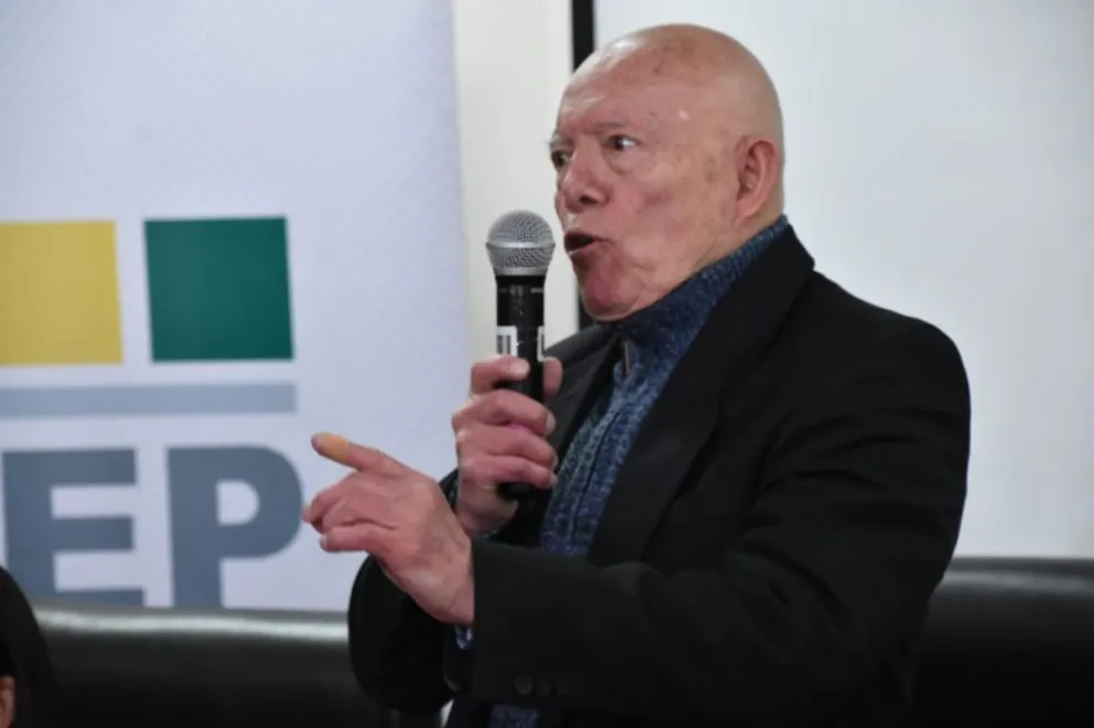 El presidente del Tribunal Supremo Electoral (TSE), Óscar Hassenteufel, en una conferencia pasada. Foto: ABI