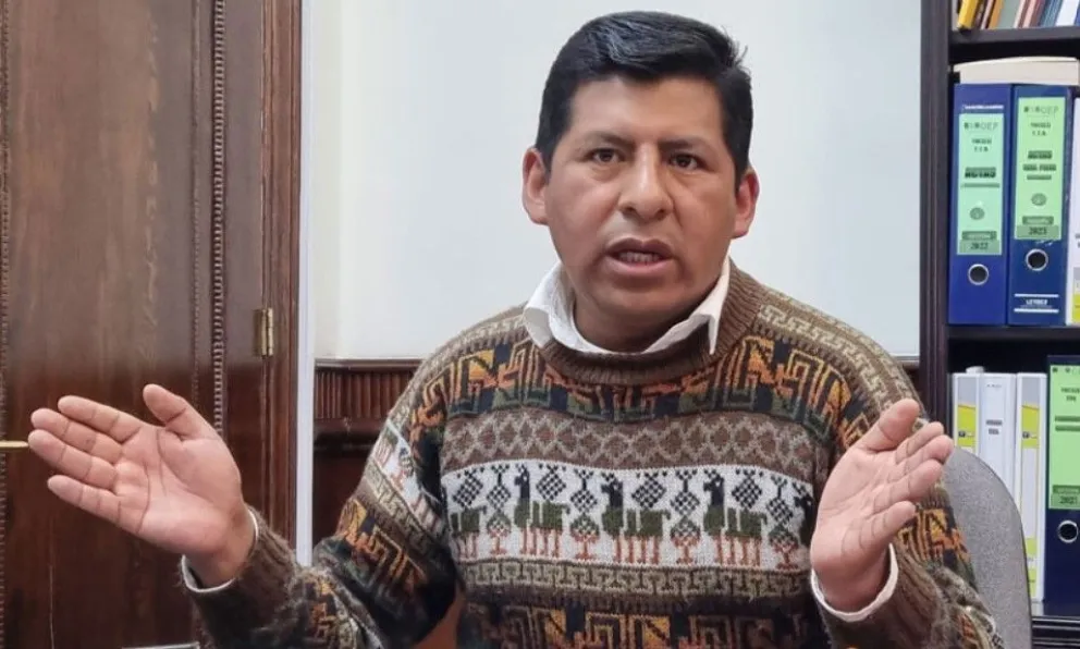 El vocal del TSE, Tahuichi Tahuichi. Foto: Erbol