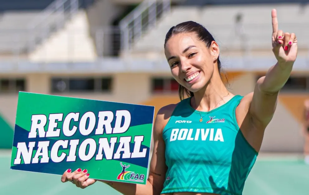Delgadillo, tras quebrar la marca boliviana de los 200 metros femenino. Foto: FAB.