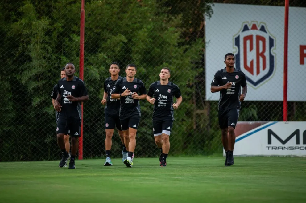Una práctica de la selección centroamericana. Foto: Federación Costarricense de Fútbol.