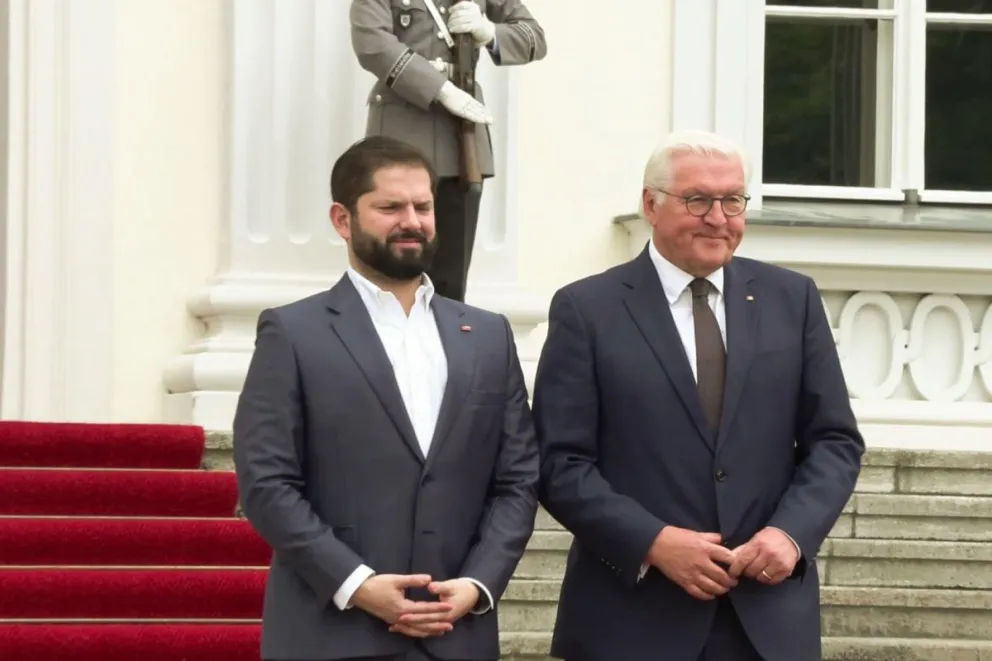 Gabriel Boric con el jefe de Estado alemán, Frank-Walter Steinmeier. Foto: EFE