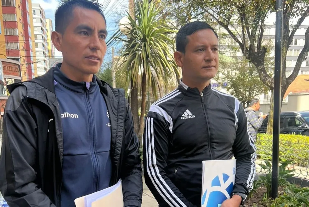 Saavedra (izq.) y Antelo visitaron este miércoles la Embajada de Estados Unidos en La Paz. Foto Juan Pablo Mamani, Bolivisión.