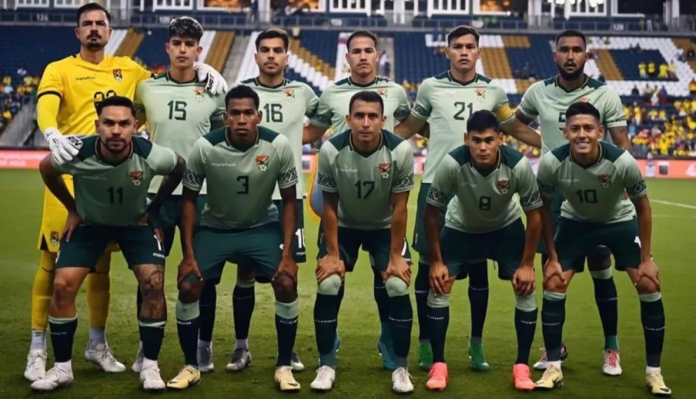 Formación inicial de la selección en el amistoso con Ecuador. Foto: FBF
