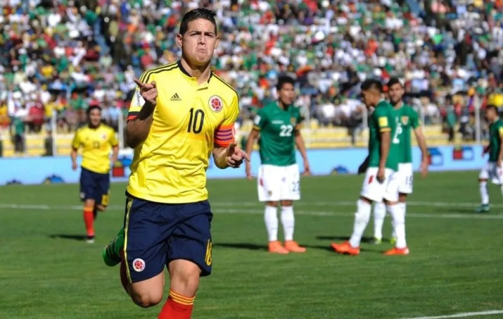 James Rodríguez celebra un gol que le anotó a la Verde en el estadio Hernando Siles. Foto: El Colombiano.