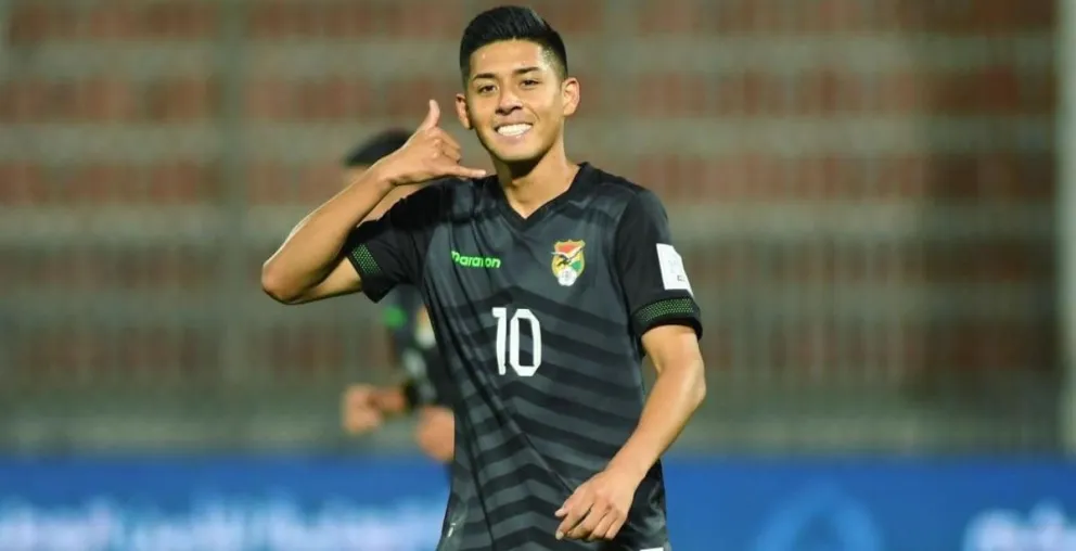 Ramiro Vaca con la camiseta número 10 de la selección en un amistoso anterior. Foto: FBF