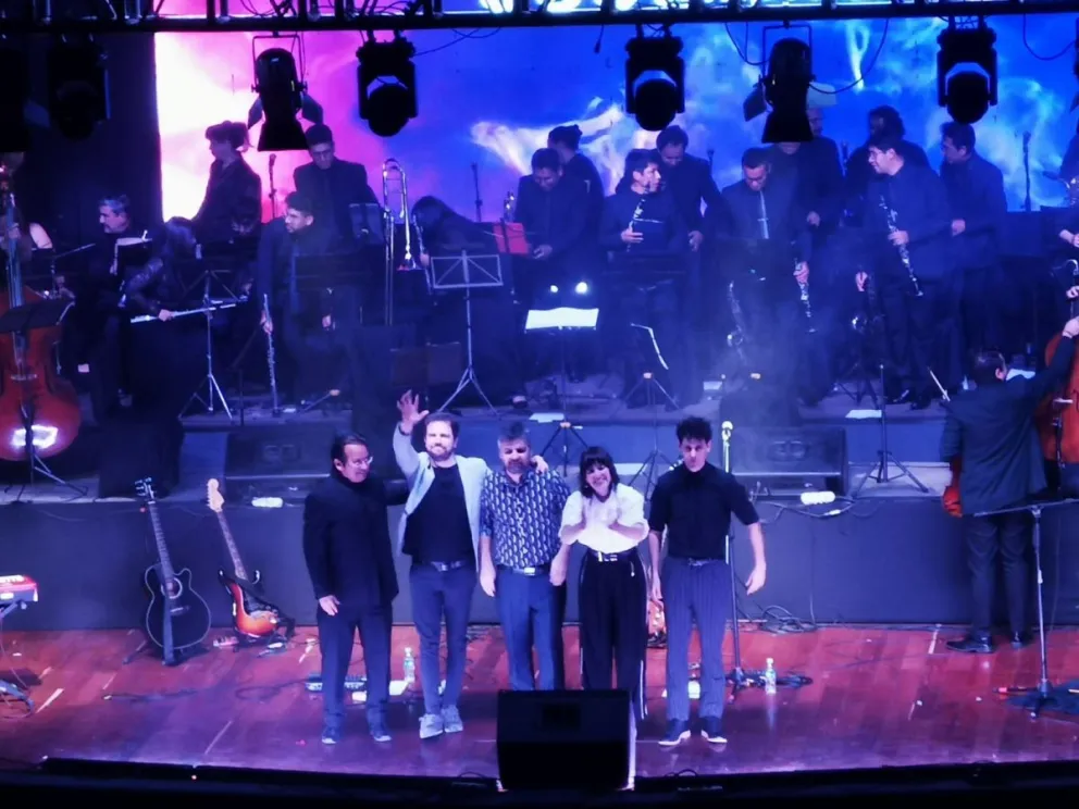 El show dura más de dos horas, se repetirá hoy en el Cine Teatro 16 de Julio. Foto: Marco Belmonte