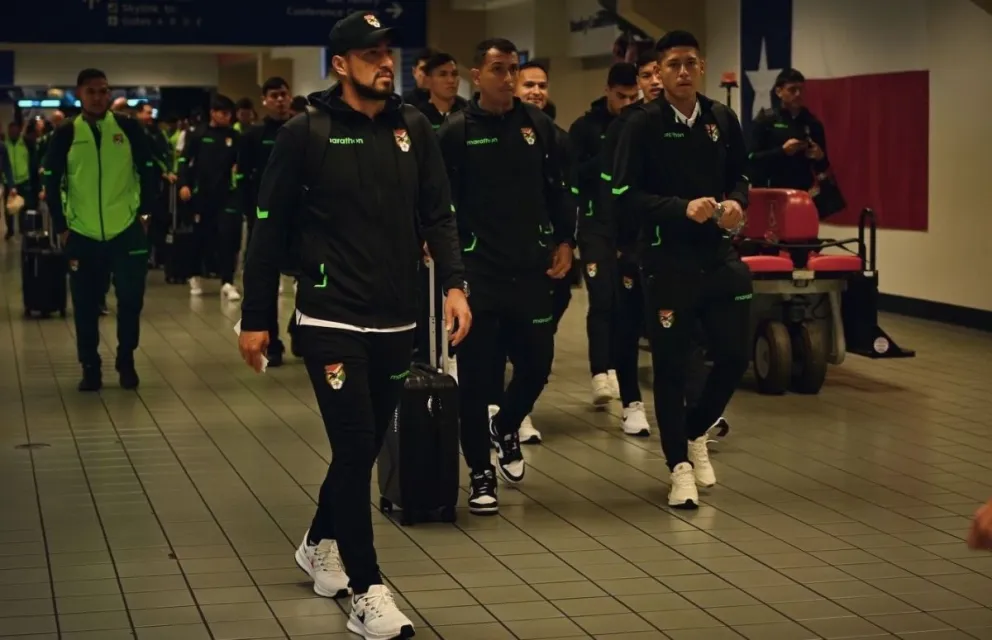 Integrantes de la selección llegan a Arlington, sede de su primer partido en la Copa América contra Estados Unidos. Foto: FBF