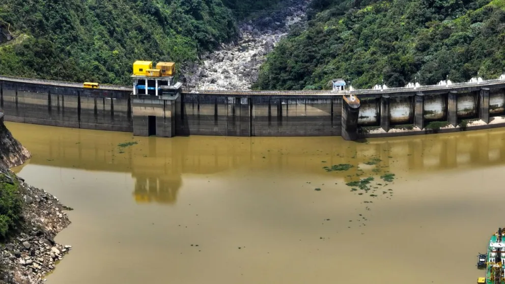 El embalse e hidroeléctrica Paute, en la provincia de Azuay, Ecuador. Foto: EFE