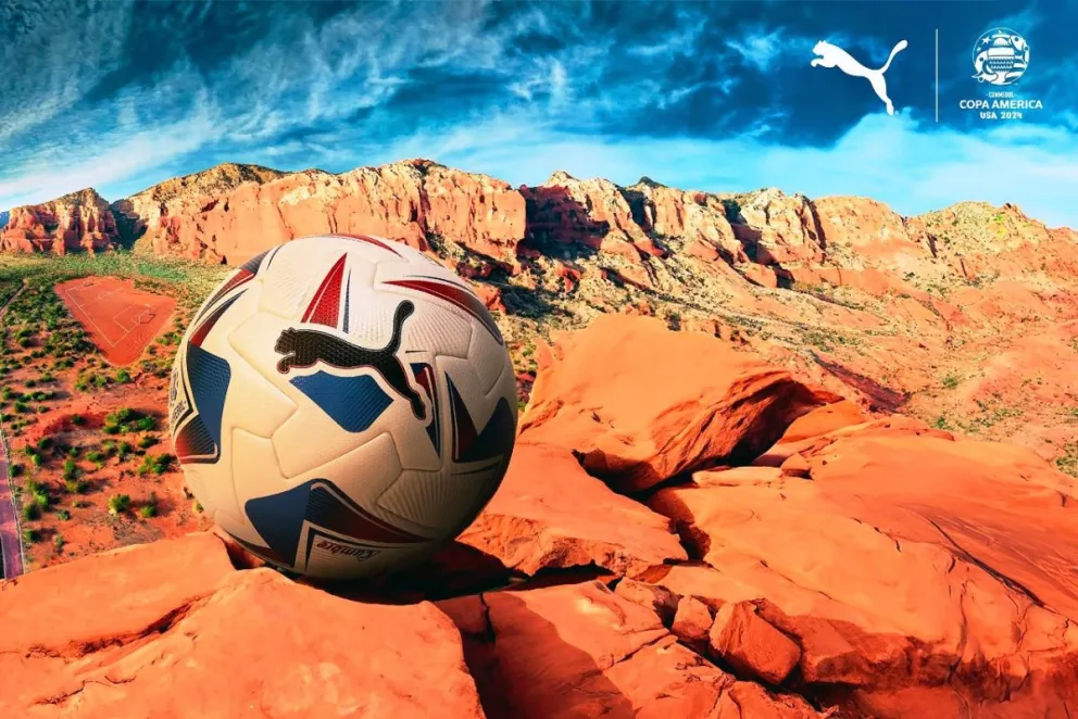 La pelota oficial del torneo que se utilizarán en todos los encuentros. Foto: Puma.