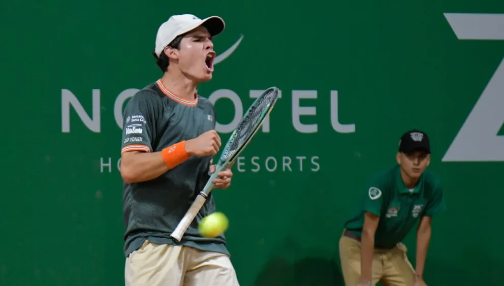 Prado festeja por su triunfo sobre Olivo. Foto: Challenger Bolivia.