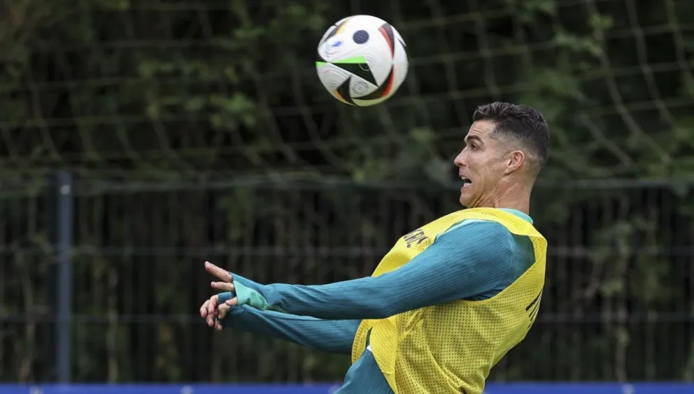 Cristiano Ronaldo en una práctica de Portugal en el torneo. Foto: UEFA Euro.