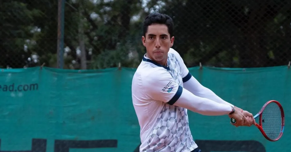 El tenista boliviano en un anterior partido. Foto: Murkel Dellien.