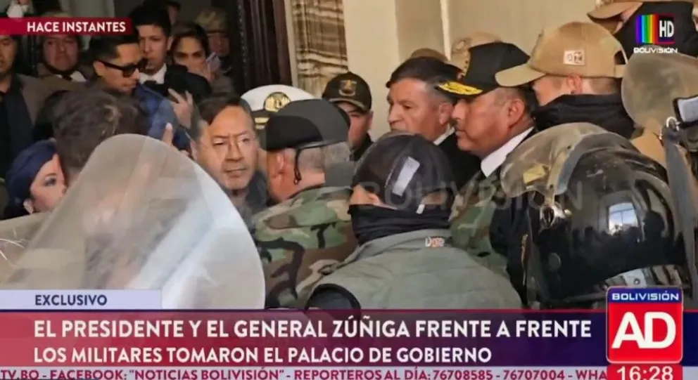 El presidente Arce frente al general Zuñiga.