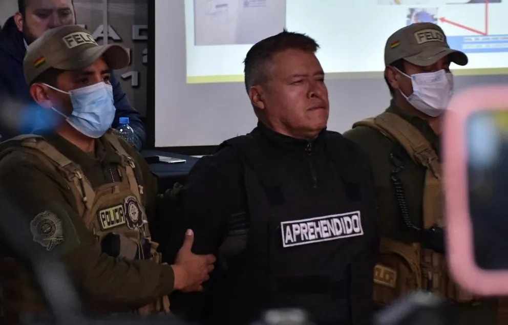 El excomandante del Ejército, Juan José Zúñiga, tras su detención el miércoles. Foto: APG