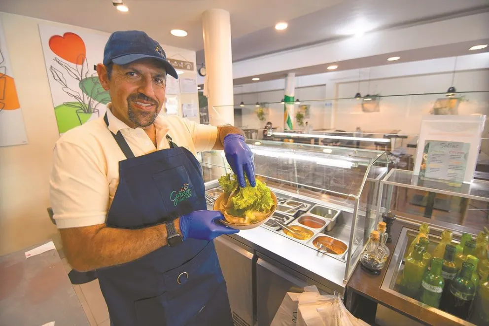 La gastronomía innovadora, un nicho para emprender como en Green Salad&More. Foto: Carlos Moreira