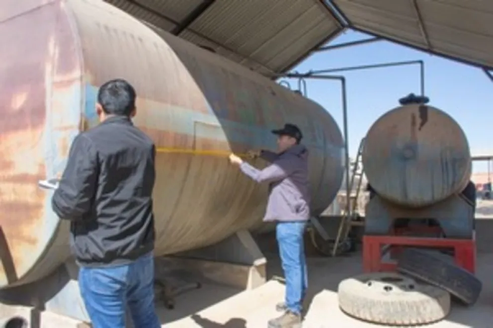 Los tanques fueron decomisados. Foto: ABI