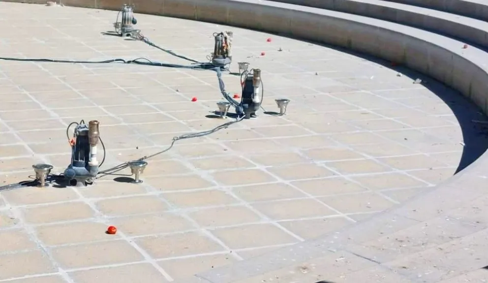 Uno de los daños ocasionados en la plaza Abaroa. Foto: GAMLP