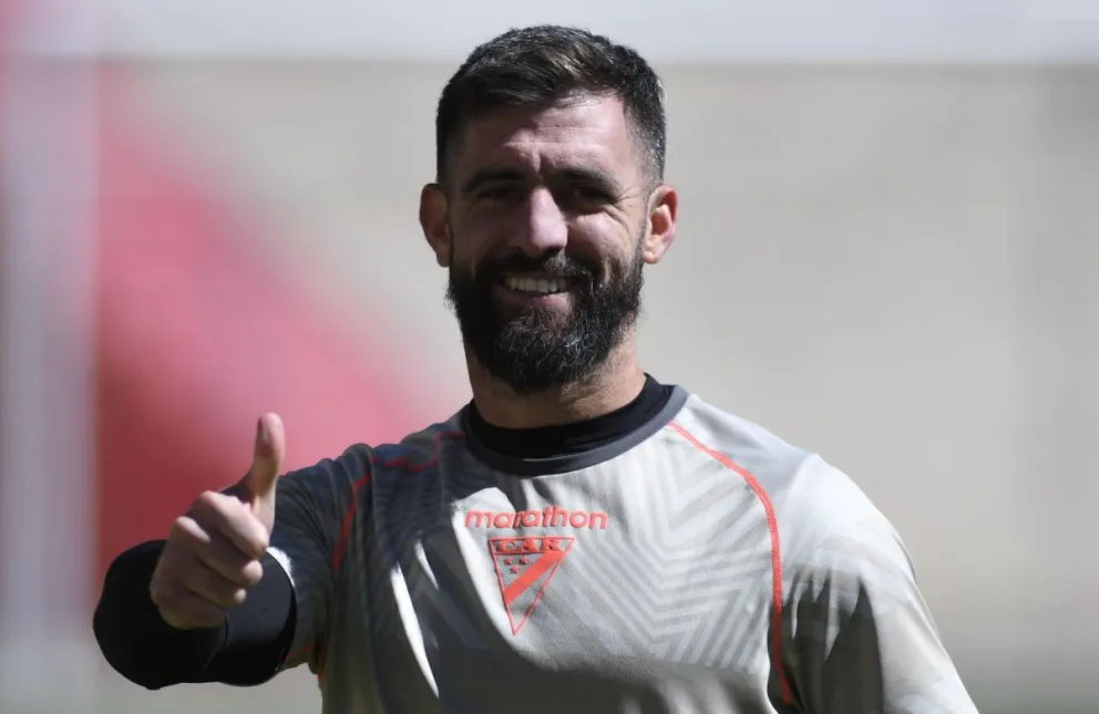 El golero Baroja expresó su optimismo tras sumarse al plantel albirrojo. Foto Always Ready