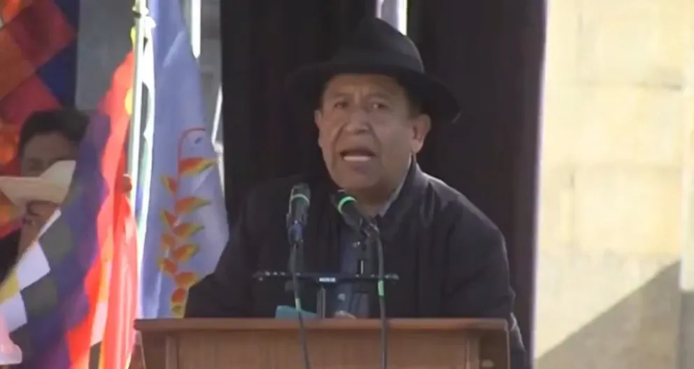 Choquehuanca, durante su intervención en la concentración de la marcha por la democracia. Foto: Captura de video