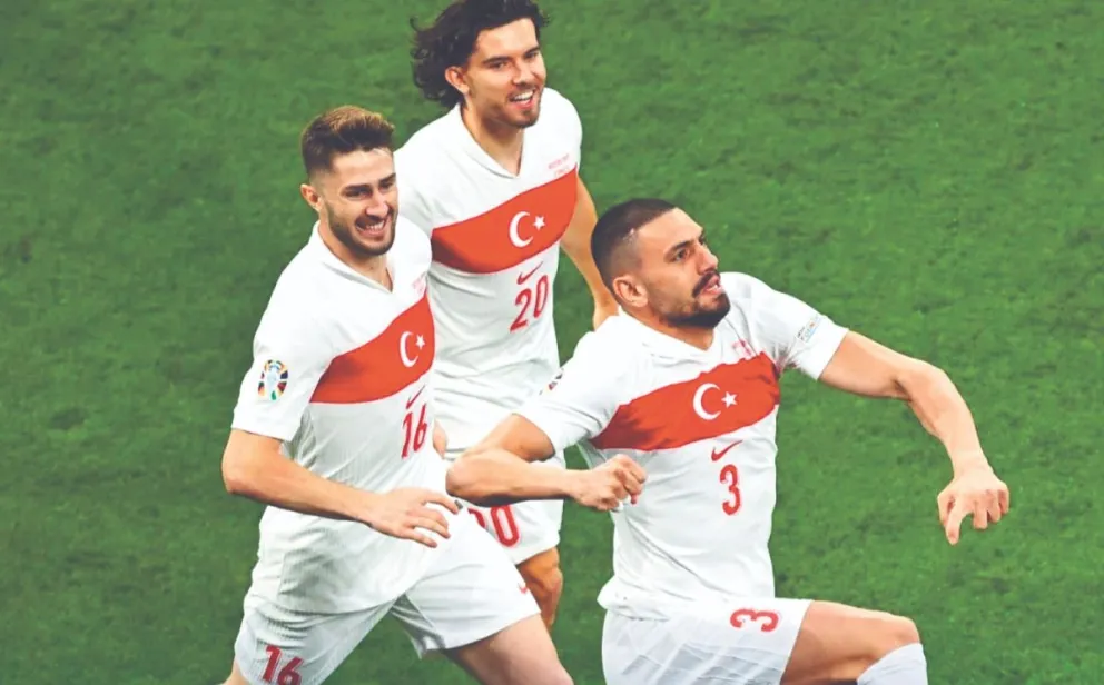 Festejo de los jugadores turcos en una victoria durante la Eurocopa. Foto: UEFA. 