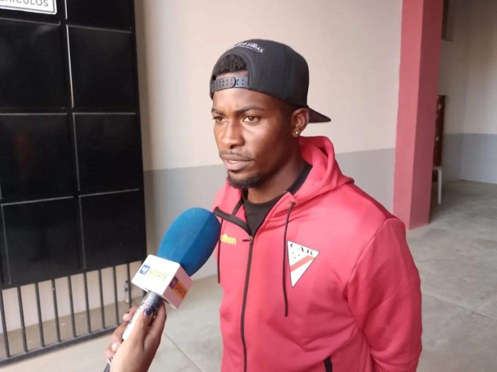 Carlos Lucumi, en el final del entrenamiento cumplido en Villa Ingenio. Foto Sports 360