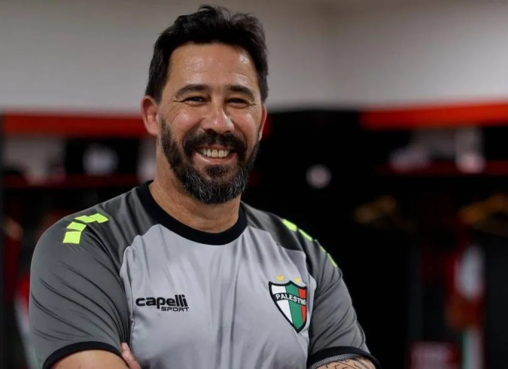 El entrenador de Liga de Quito, un viejo conocido del fútbol boliviano. Foto Ecuavisa