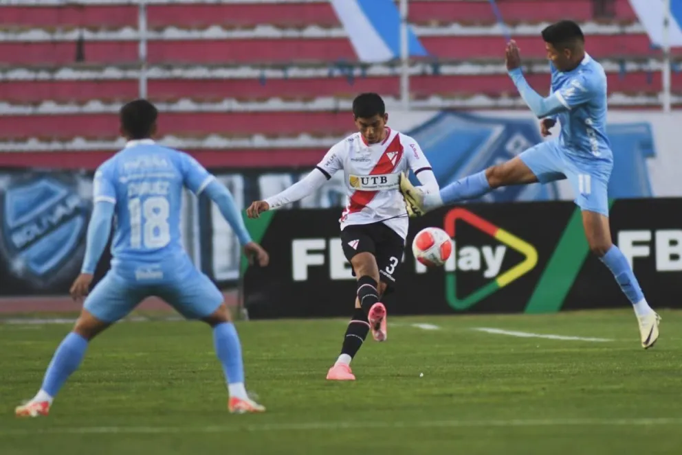 El defensor central en el partido ante Bolívar que no pudo terminar. Foto Always Ready