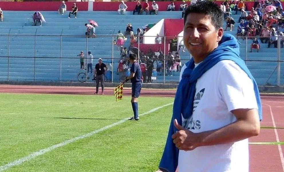El técnico tarijeño Horacio Pacheco forma parte del equipo colaboradores de Óscar Villegas. Foto: El País de Tarija.