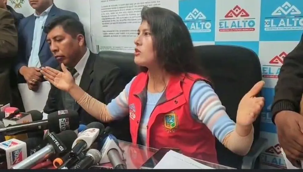 La vocera de la Alcaldía de la ciudad de El Alto, Beatríz Cegarrundo Foto: Facebook