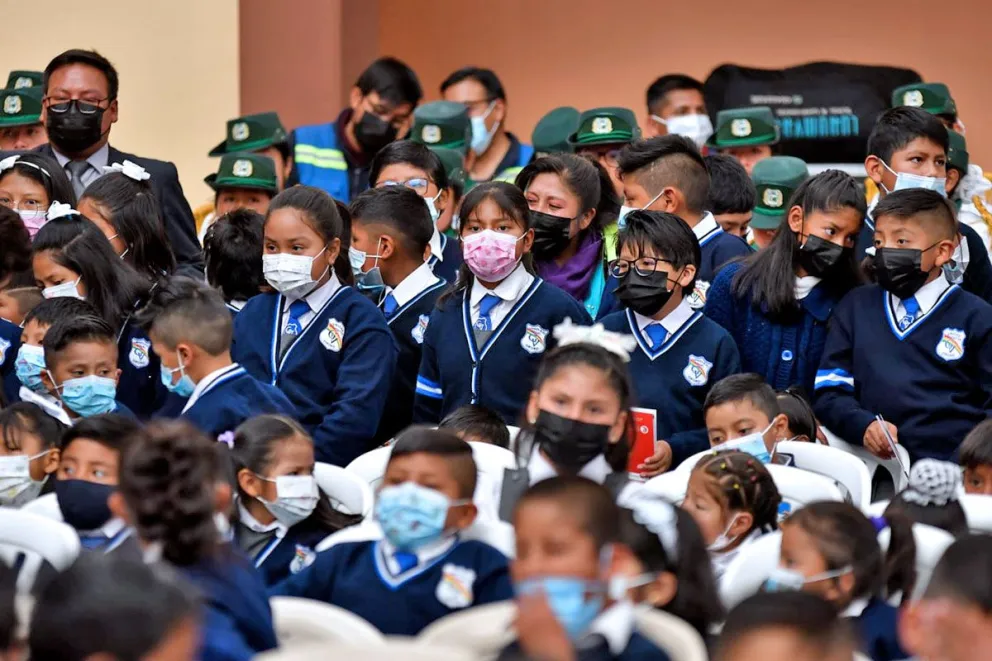 Los escolares utilizaron barbijo desde inicio de año. Foto: APG 