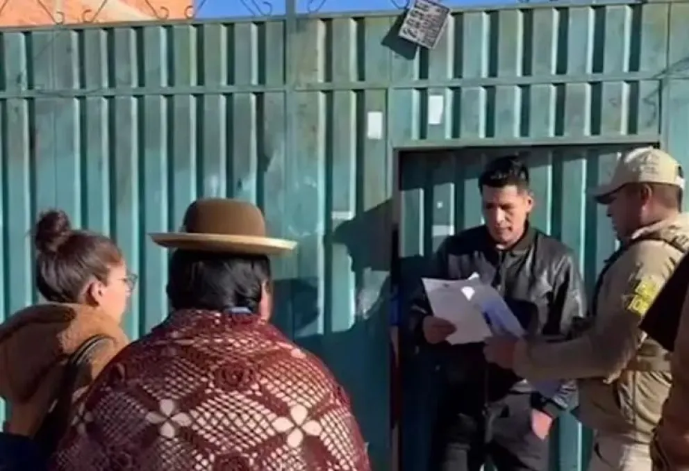 Rubén Blanco es notificado por las autoridades correspondientes para que brinde su declaración en el proceso. Foto: RRSS