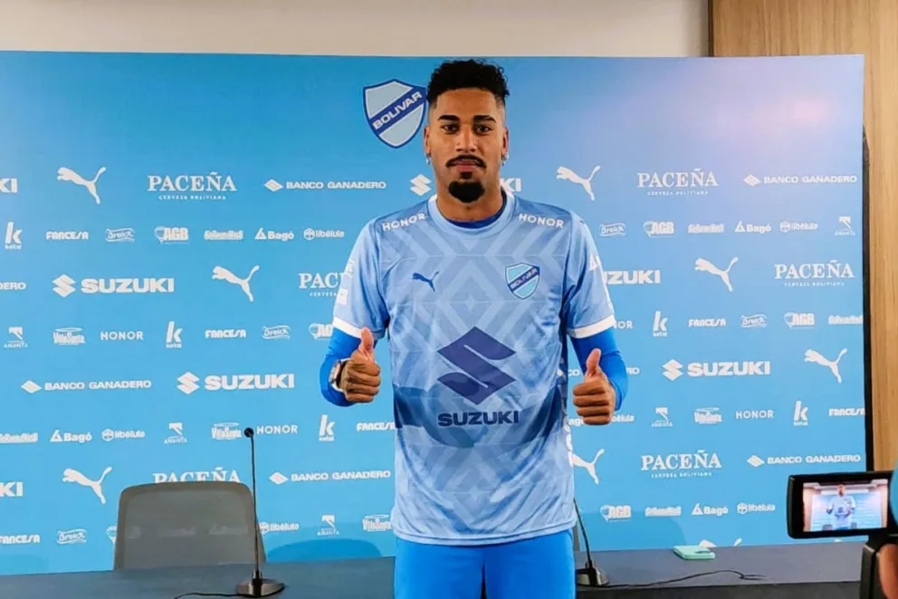 Fabio Gomes durante su presentación en el cuadro académico. Foto: Sports 360