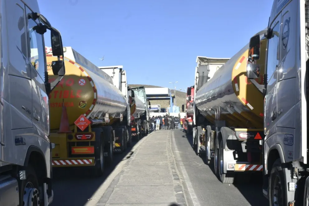 El bloqueo del transporte pesado en la región fronteriza de Tambo Quemado. Foto: APG