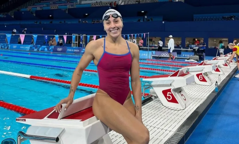 Ribera en la piscina del Paris La Defense Arena. Foto: María José Ribera.