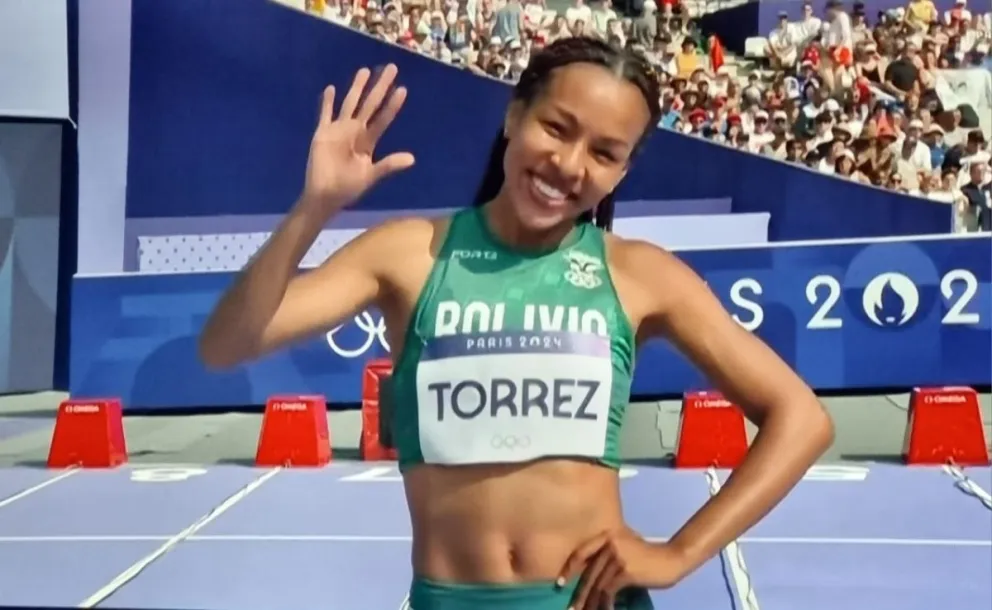 Torrez al ser presentada previo a su competencia. Foto: Captura de pantalla.