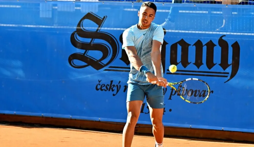 Dellien durante su partido en Chequia. Foto: Ota Mrákota.