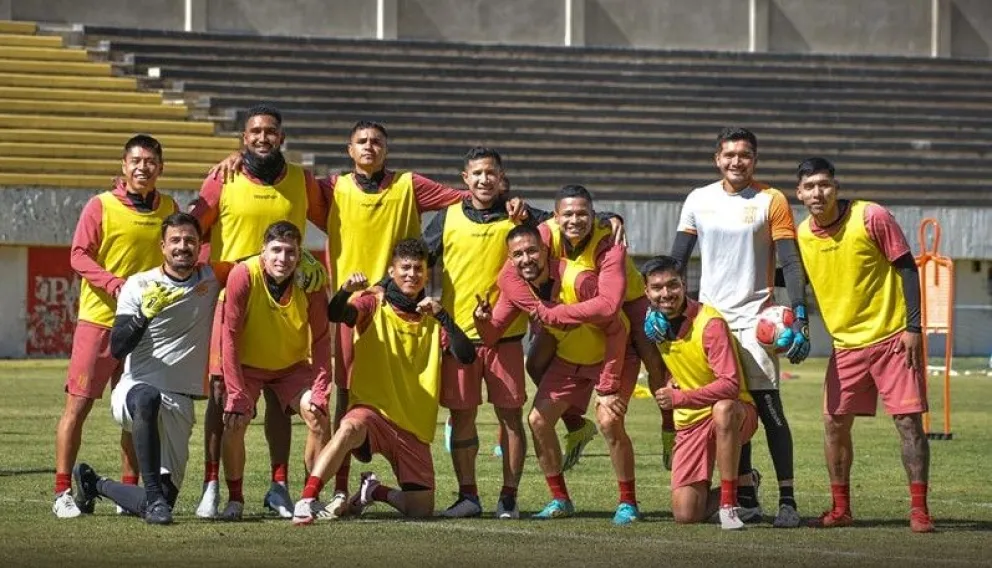 Jugadores del Tigre a la conclusión de uno de sus últimos entrenamientos. Foto: club The Strongest