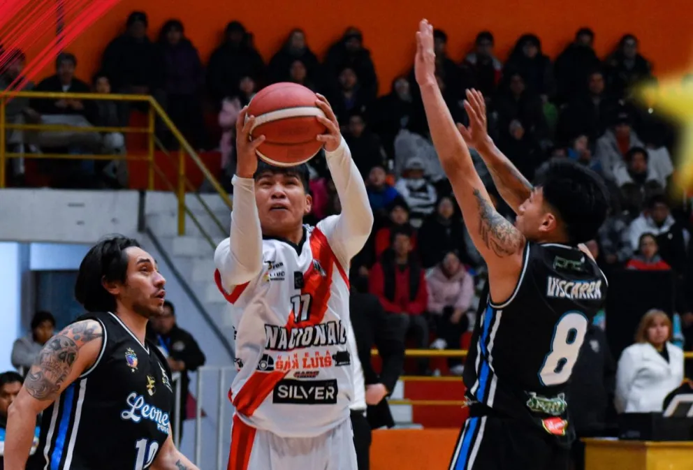 Incidencia del partido entre Nacional y Leones. Foto: Nacional Potosí.