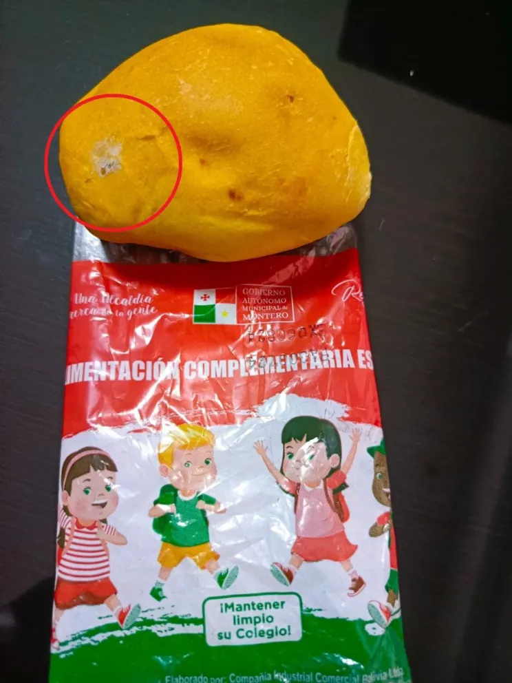 El desayuno escolar entregado en Montero. Foto: Jéssica Echeverría (Facebook)