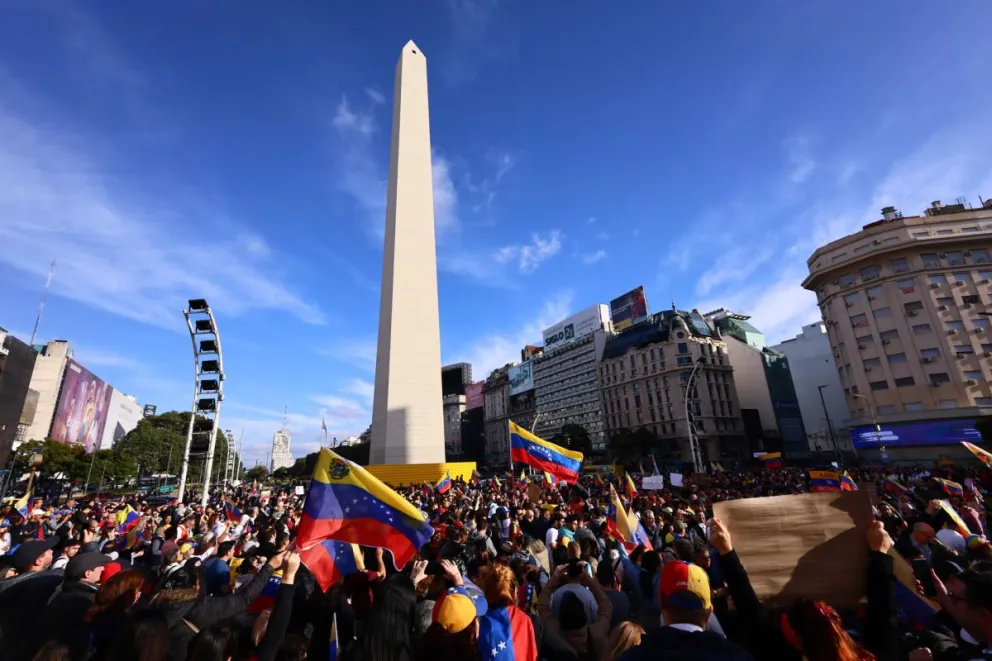 Venezolanos durante una protesta en Buenos Aires, el pasado 3 de agosto. Foto: EFE