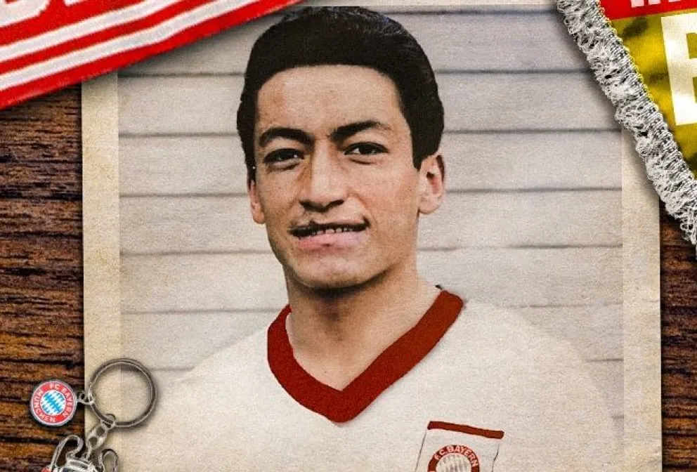 Ramiro Blacut con la camiseta del conjunto alemán. Foto: Bayern Múnich.