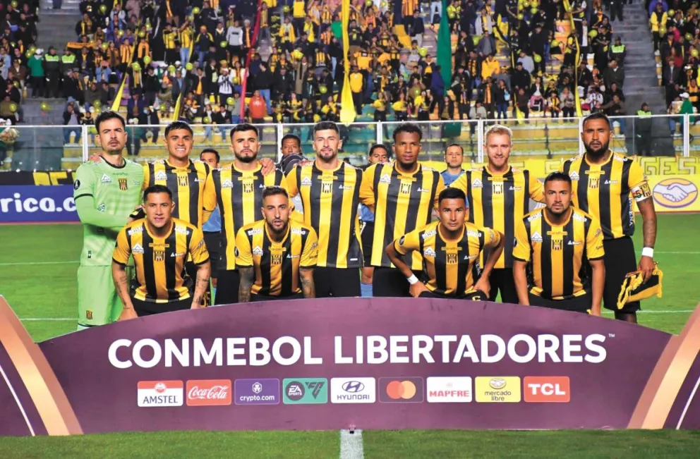 Una de las formaciones que presentó The Strongest en fase de grupos. Foto: APG