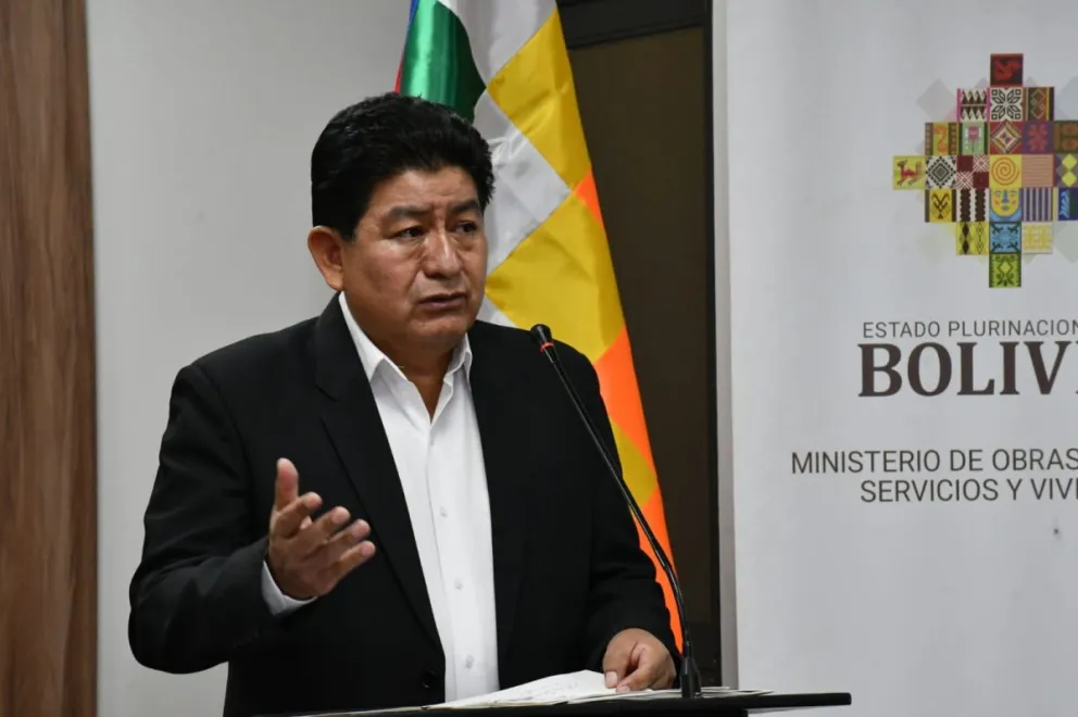 El ministro de Obras Públicas, Servicios y Vivienda, Edgar Montaño. Foto: APG