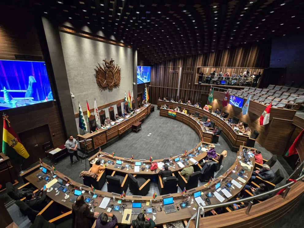 El pleno de la Cámara de Senadores de la Asamblea Legislativa Plurinacional (ALP), en una sesión este martes.