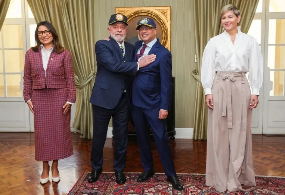  Luiz Inácio Lula da Silva y Gustavo Petro en una reunión en Bogotá. FOTO: EFE