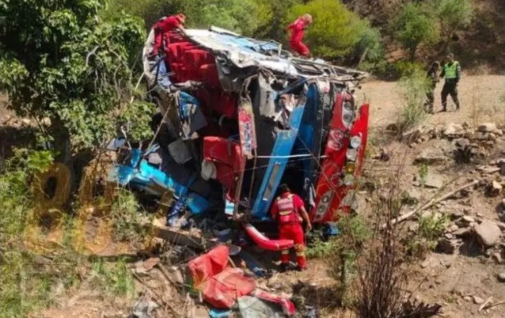 La flota tras el accidente. FOTO: Eju TV